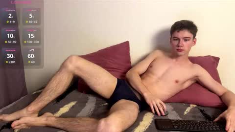 Snapshot of tonrapt chatting on 1, 12, 2025 Ton online show from 1, 12, 2025