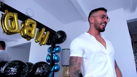 Snapshot of tony_muscle1 chatting on 27, 12, 2024 tony muscle1 online show from 27, 12, 2024