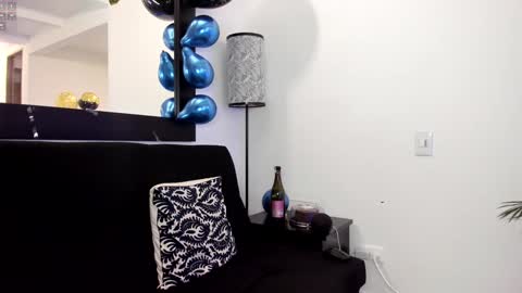 Snapshot of tony_muscle1 chatting on 28, 12, 2024 tony muscle1 online show from 28, 12, 2024