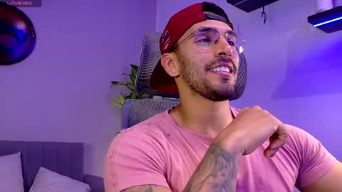 Snapshot of tony_muscle1 chatting on 3, 7, 2026 tony muscle1 online show from 3, 7, 2026