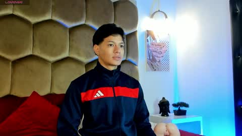 Snapshot of tony_petrov chatting on 7, 6, 2026 tony_petrov online show from 7, 6, 2026