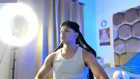 Snapshot of tony_petrov chatting on 4, 7, 2026 tony_petrov online show from 4, 7, 2026