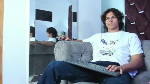 Tony Benedetti online show from 19, 3, 2026