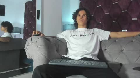 Tony Benedetti online show from 3, 5, 2026