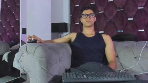 Tony Benedetti online show from 8, 6, 2026