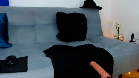 Snapshot of tonycollins_ chatting on 14, 6, 2026 Tony online show from 14, 6, 2026