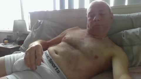 Snapshot of tonygibbson62 chatting on 5, 2, 2025 tonygibbson62 online show from 5, 2, 2025