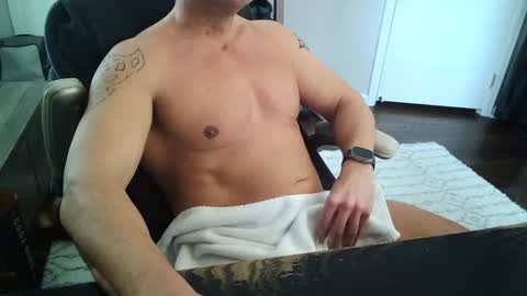 Snapshot of tonys215 chatting on 25, 2, 2026 MidwestDad online show from 25, 2, 2026