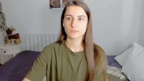 Snapshot of tooboringgirl chatting on 1, 2, 2026 Alisson online show from 1, 2, 2026