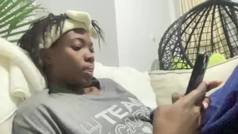 Snapshot of tootie03 chatting on 16, 11, 2025 tootie03 online show from 16, 11, 2025