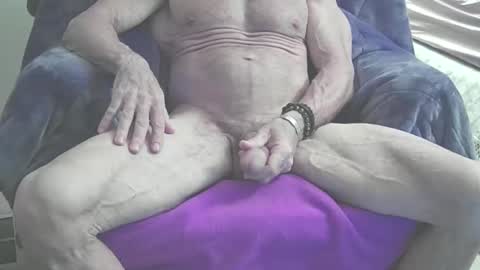 Snapshot of topfortwinks chatting on 1, 12, 2025 topfortwinks online show from 1, 12, 2025