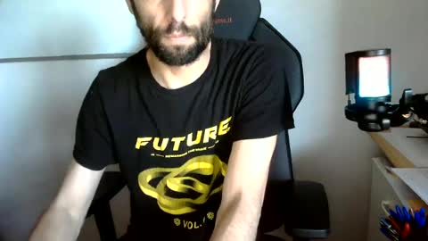 Snapshot of topg84 chatting on 25, 6, 2026 Topg84 online show from 25, 6, 2026