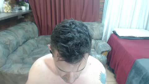 toptobottom4u online show from 25, 4, 2026