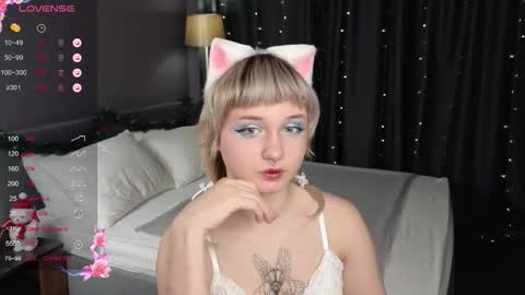 Tori online show from 30, 11, 2025