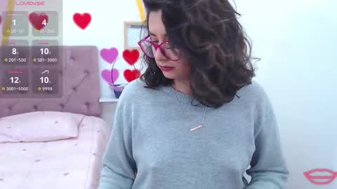 Snapshot of tori_just chatting on 1, 10, 2025 tori_just online show from 1, 10, 2025
