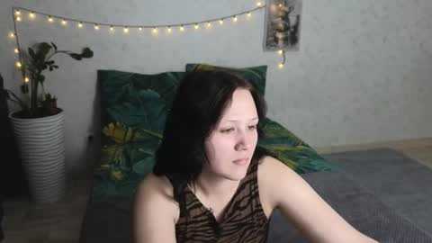 Snapshot of tori_sweet_tori chatting on 8, 6, 2026 Tori online show from 8, 6, 2026