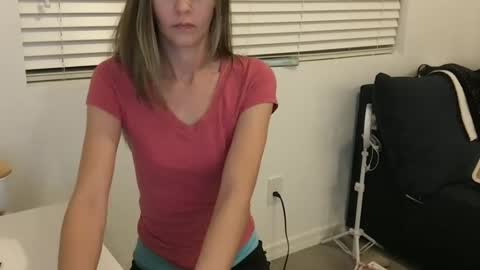 Tori Ryann online show from 1, 1, 2025