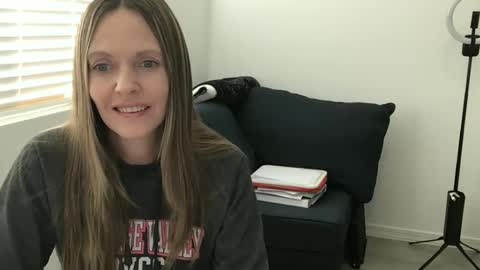 Tori Ryann online show from 6, 2, 2025