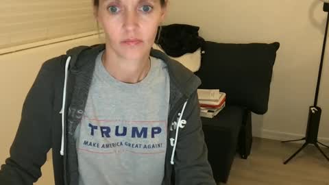 Tori Ryann online show from 7, 2, 2025