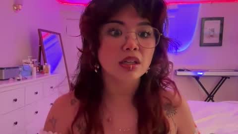 boy luna  next stream thurs 226  855pm 0 pst  online show from 23, 3, 2026