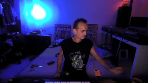 Snapshot of torosko chatting on 7, 7, 2026 Torosko online show from 7, 7, 2026