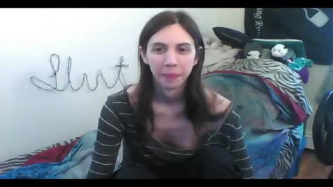 Luna online show from 28, 4, 2026