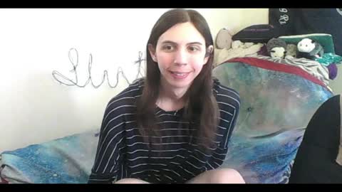 Luna online show from 4, 5, 2026