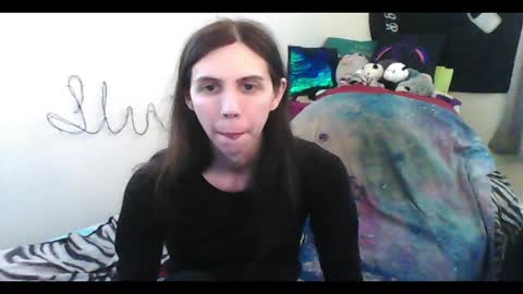 Luna online show from 10, 5, 2026