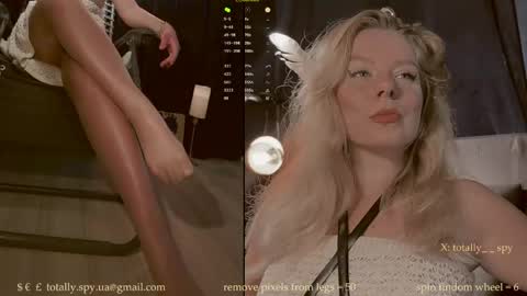 Madam Viktoria   Vacation in Portugal  2811 - 0412 online show from 5, 5, 2026