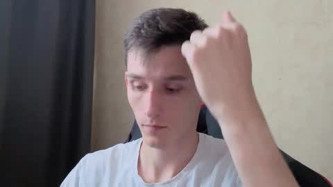 Snapshot of touch_me8 chatting on 15, 9, 2025 Arti online show from 15, 9, 2025