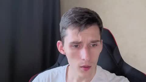 Snapshot of touch_me8 chatting on 16, 9, 2025 Arti online show from 16, 9, 2025