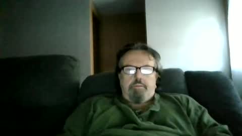 Snapshot of touchit9923 chatting on 15, 9, 2025 jim online show from 15, 9, 2025