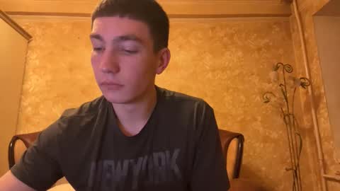 Snapshot of touchx_ chatting on 7, 11, 2025 Max online show from 7, 11, 2025