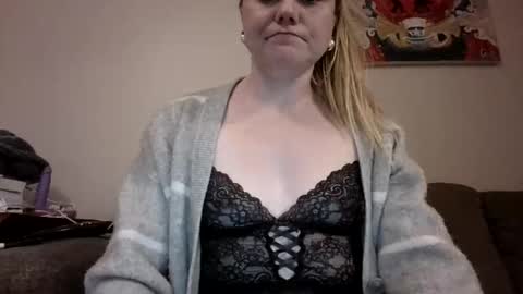 Snapshot of tough_as_scars chatting on 2, 12, 2025 tough_as_scars online show from 2, 12, 2025