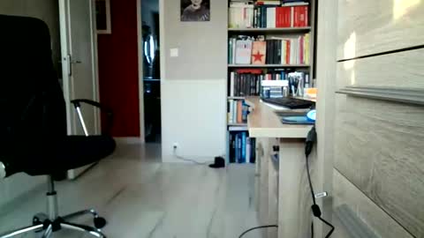 Snapshot of toutim6163 chatting on 20, 11, 2025 toutim6163 online show from 20, 11, 2025