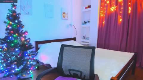 Ellina online show from 11, 12, 2024