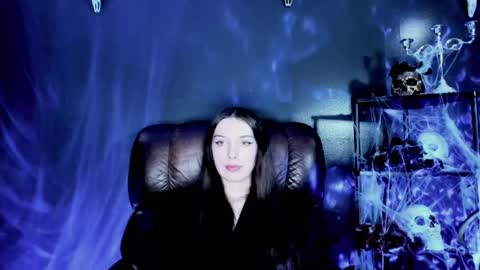 toxicdomme online show from 12, 5, 2026