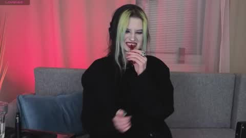 Snapshot of toxickittyy chatting on 21, 3, 2026 toxickittyy online show from 21, 3, 2026