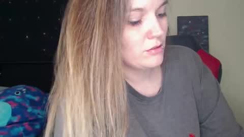 Snapshot of toxiclilly chatting on 7, 12, 2024 Lilly Miss Mistress Goddess Maam Queen Boss online show from 7, 12, 2024