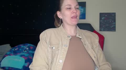 Snapshot of toxiclilly chatting on 10, 1, 2025 Lilly Miss Mistress Goddess Maam Queen Boss online show from 10, 1, 2025