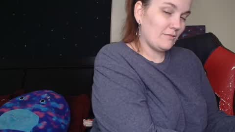 Snapshot of toxiclilly chatting on 12, 10, 2025 Lilly Miss Mistress Goddess Maam Queen Boss online show from 12, 10, 2025