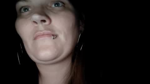 Snapshot of toxiclilly chatting on 30, 4, 2026 Lilly Miss Mistress Goddess Maam Queen Boss online show from 30, 4, 2026
