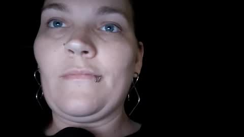 Snapshot of toxiclilly chatting on 13, 5, 2026 Lilly Miss Mistress Goddess Maam Queen Boss online show from 13, 5, 2026