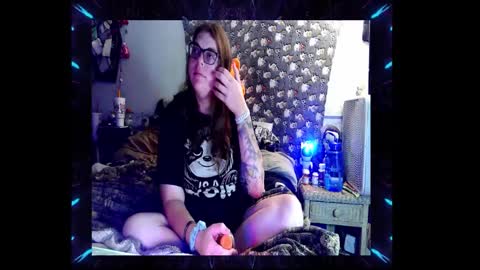 Snapshot of toxiclove1311 chatting on 4, 11, 2025 Toxiclove1311 online show from 4, 11, 2025