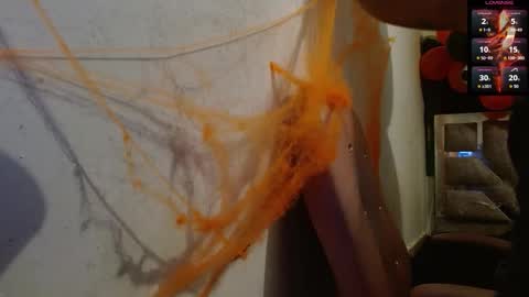 Snapshot of toxxxic_cams chatting on 27, 10, 2025 toxca69 online show from 27, 10, 2025