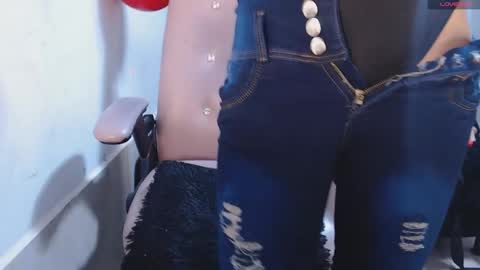 toxca69 online show from 16, 11, 2025