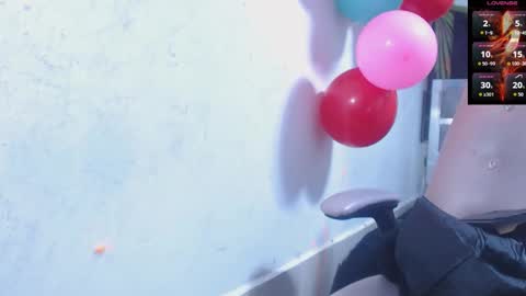 toxca69 online show from 18, 11, 2025