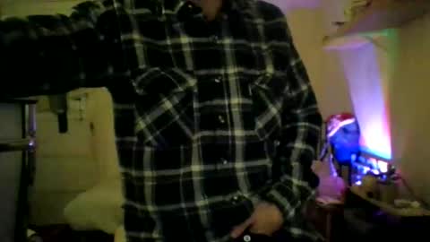 Snapshot of toyboysquirt chatting on 20, 5, 2026 toyboysquirt online show from 20, 5, 2026