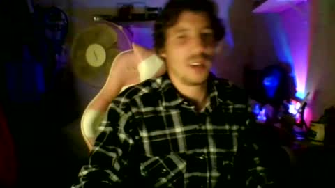 Snapshot of toyboysquirt chatting on 2, 7, 2026 toyboysquirt online show from 2, 7, 2026