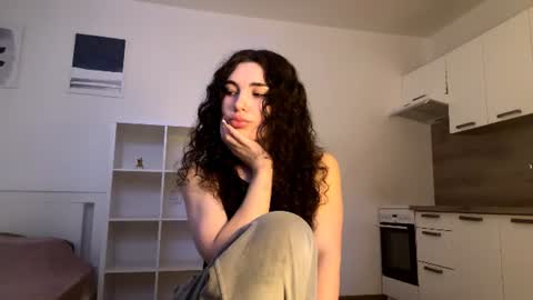 Snapshot of tracithetford chatting on 19, 7, 2026 Alex3 online show from 19, 7, 2026